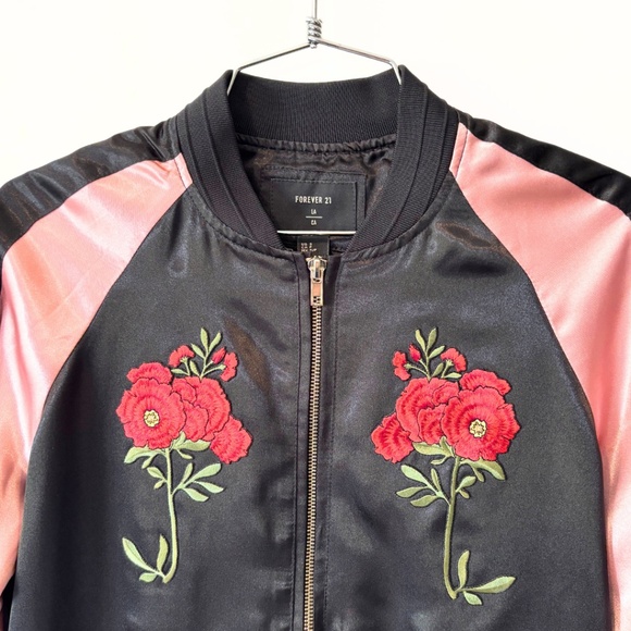 Forever 21 Embroidered Black & Pink Satin Bomber Jacket Size S - Picture 3 of 11